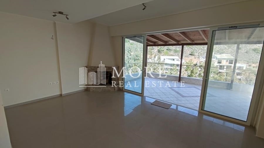 (For Sale) Residential Maisonette || East Attica/Voula - 225 Sq.m, 3 Bedrooms, 1.100.000€ 