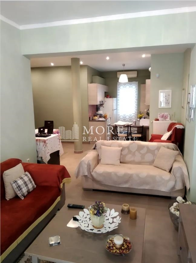 (Προς Πώληση) Κατοικία Διαμέρισμα || Αθήνα Κέντρο/Βύρωνας - 72 τ.μ, 2 Υ/Δ, 155.000€ 