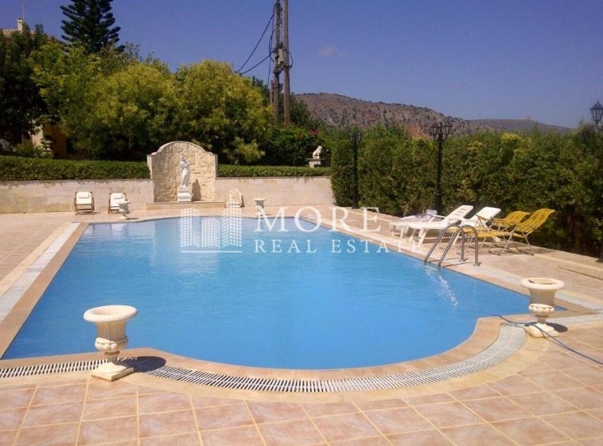 (For Sale) Residential Detached house || Irakleio/Chersonisos - 490 Sq.m, 7 Bedrooms, 1.800.000€ 