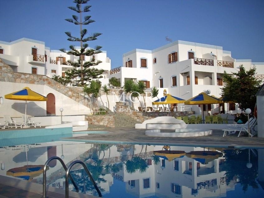 (For Sale) Commercial Hotel || Cyclades/Syros - 1.400 Sq.m 