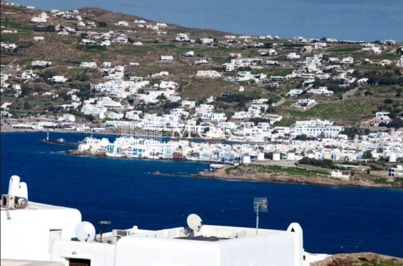(For Sale) Land Plot || Cyclades/Mykonos - 10.000 Sq.m, 1.800.000€ 